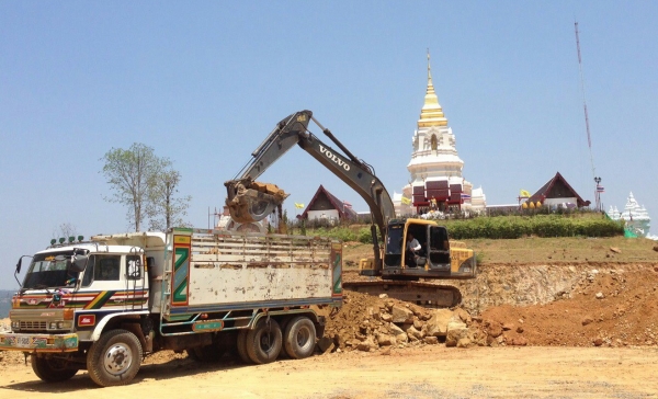 ขายรถขุด วอลโว่ อีซี210บี  เครื่องดีเซล  145แรง