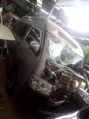 ขายซากCOMMUTER ปี2008 ขายซากCOMMUTER ปี2008