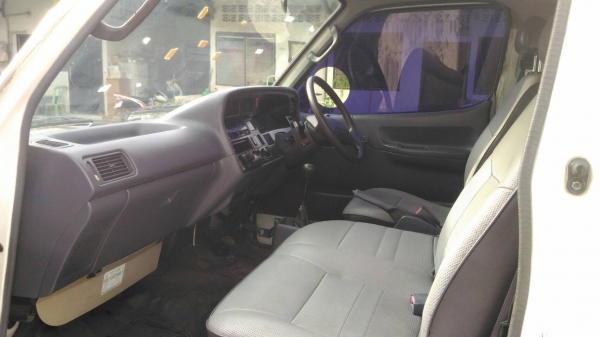 รถตู้ Toyota Hiace 1999