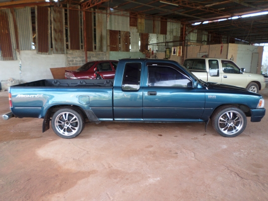 ขายรถกระบะโตโยต้าไมตี้เอ็กแคปปี38 พวงมาลัยพาเวอร์โรงงาน  เครื่องแน่นๆแรงดีไม่มีตกประหยัดน้ำมันสุดๆคัสชีเดิมไม่มีผุช่วงล่างแน่นปึก เอกสารพร้อมโอน ภาษีพรบ. ปี59 แอร์เย็นจัด+แม๊กไลเนอร์+ล้อแม๊ก17ยางดี4เส้น สภาพพร้อมใช้งาน ขายราคา135,000บาท สนใจสอบถามได้ครับ