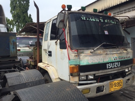 ห้วลาก 175 แรง ( สิบล้อแปลง ลงเล่มแล้ว )  ราคา  330,000 บาท