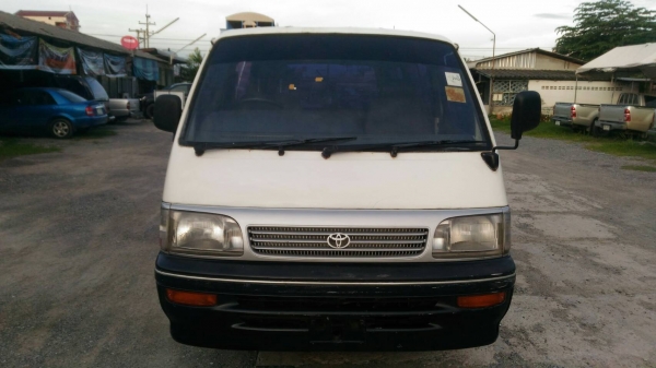 โตโยต้าไฮเอช 1995