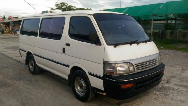 โตโยต้าไฮเอช 1995