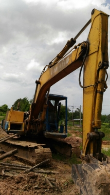 ขาย 255,000 KOMATSU pc120-3 เครื่อง ISUZU 6BD1เครื่องดี ปั้มแรง ช่วงล่างดีรถสวยพร้อมใช้ 090-772-3710 090-772-3708