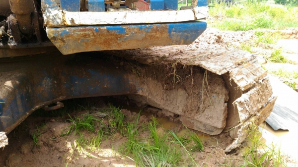 ขาย 255,000 KOMATSU pc120-3 เครื่อง ISUZU 6BD1เครื่องดี ปั้มแรง ช่วงล่างดีรถสวยพร้อมใช้ 090-772-3710 090-772-3708