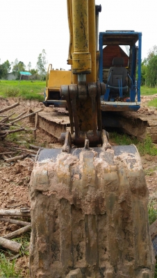 ขาย 255,000 KOMATSU pc120-3 เครื่อง ISUZU 6BD1เครื่องดี ปั้มแรง ช่วงล่างดีรถสวยพร้อมใช้ 090-772-3710 090-772-3708