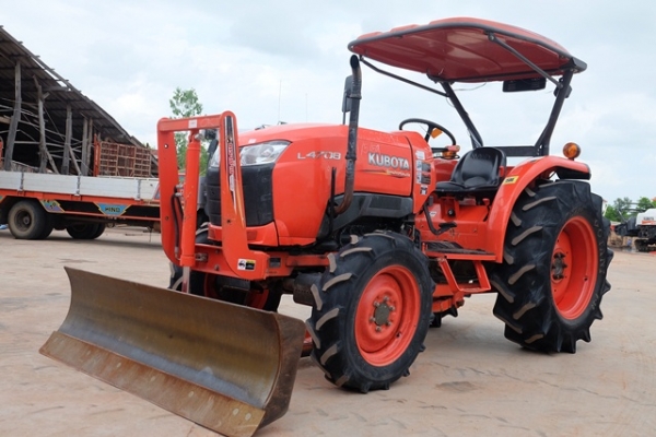 ขายรถไถรุ่น L4708 ดาวน์ 10,000 บาท พร้อมใบมีด ผานพรวน มีเอกสารพร้อมโอน รถสวยพร้อมใช้งาน ขายรถไถรุ่น L4708 ดาวน์ 10,000 บาท พร้อมใบมีด ผานพรวน มีเอกสารพร้อมโอน รถสวยพร้อมใช้งาน