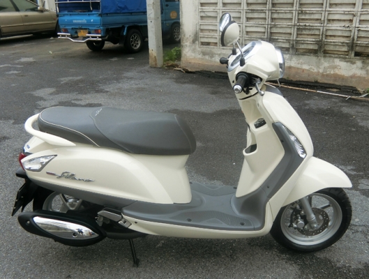 Yamaha Grand Filano