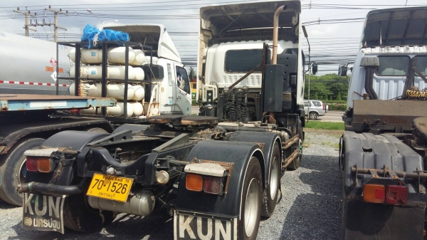 หัวลาก360  ปี56  รถสวย สภาพ พร้อมใช้งาน  ราคา  2,100,000 บาท