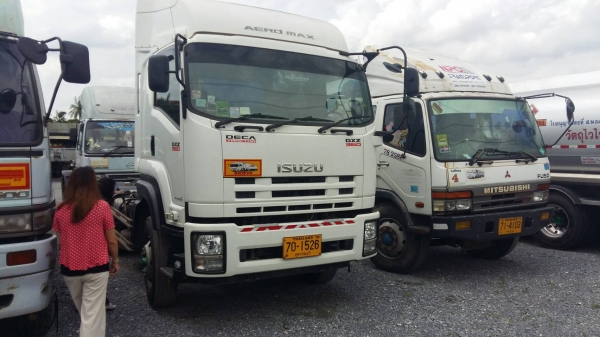 หัวลาก360  ปี56  รถสวย สภาพ พร้อมใช้งาน  ราคา  2,100,000 บาท