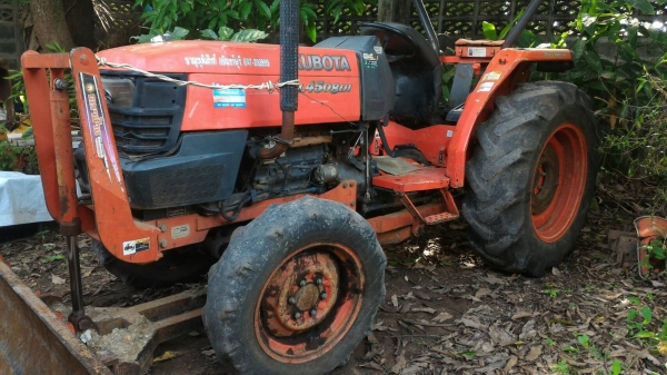 ขาย KUBOTA L4508DI มีดันหน้า พร้อมเล่ม ขาย KUBOTA L4508DI มีดันหน้า พร้อมเล่ม