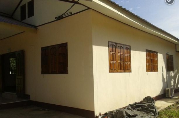 ขายบ้านพร้อมที่ดิน อยู่ข้างค่ายทหารศรีสองรัก ต.ศรีสองรัก อ.เมือง จ.เลย ถนนเส้นเชียงคาน-เมืองเลย