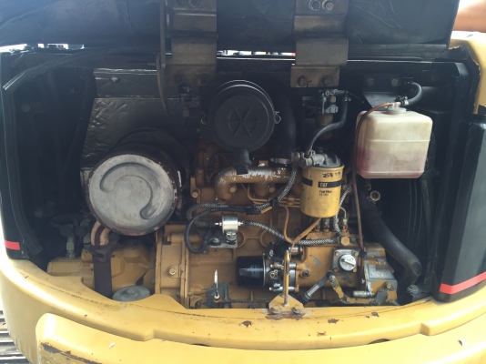 รถขุด CAT 305CR มือสองนำเข้าจากญี่ปุ่น สภาพพร้อมใช้งาน