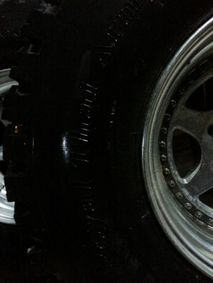 VVVVขายยาง Humvee 37นิ้ว พร้อมแม็กVVVVV VVVVขายยาง Humvee 37นิ้ว พร้อมแม็กVVVVV