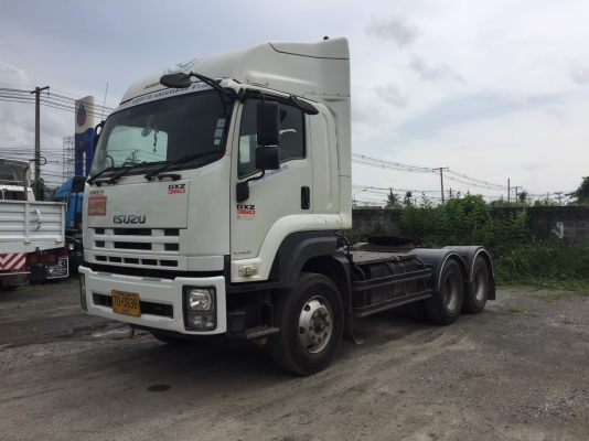 อีซุซุ หัวลาก10ล้อ 360แรงม้า สนใจติดต่อ097-3597899
