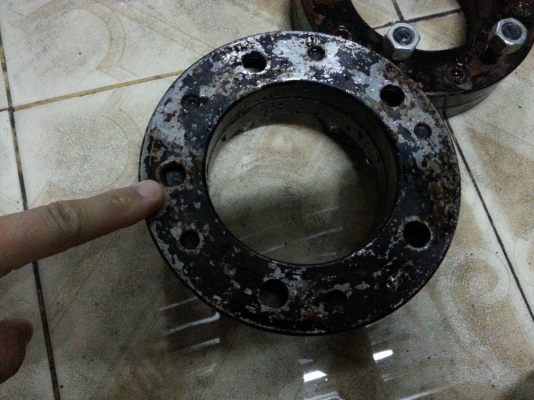 VVVV ขาย Adaptor 5 ออก 6 139.7 ที่ต้องการ ใส่ล้อ หกรู VVVVVV