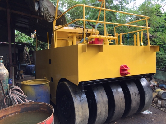 ขายด่วนรถบดล้อยาง9ล้อ SAKAI TS7409 เล่มทะเบียน พร้อมใช้งาน