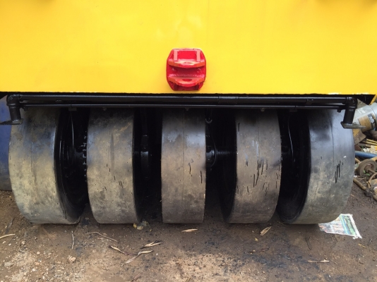 ขายด่วนรถบดล้อยาง9ล้อ SAKAI TS7409 เล่มทะเบียน พร้อมใช้งาน