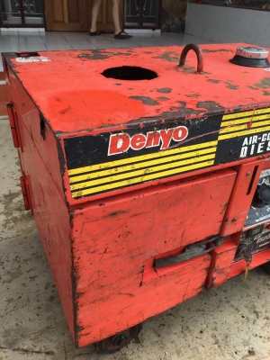 เครื่องเชื่อมภาคสนามพร้อมเครื่องปั้นไฟ DENYO BLW-150SS เครื่องยนต์ ดีเซล พร้อมใช้งาน สนใจโทร. 0818481185 0914902228