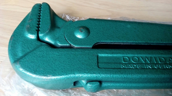 ขายคอม้ารุ่นมีคิ้วDOWIDAT Made in Germany. ขนาดปากจับ3"งานใหม่เก่าเก็บ ขายคอม้ารุ่นมีคิ้วDOWIDAT Made in Germany. ขนาดปากจับ3"งานใหม่เก่าเก็บ