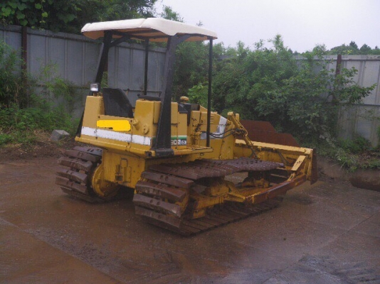 ขายแทรคเตอร์ MITSUBISHI BD2G  มาใหม่  สภาพสวยมากๆๆ     เครื่องปั๊มดี  โซ่ดี   ระบบคล่อง  สนใจโทร  089-7462641  เจ๊สุวรรณีจ้า..