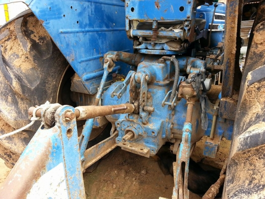 ขายรถไถฟอร์ต 6600 เสื้อลาย อุปกรณ์ ดันหน้า ผานหลัง สภาพสวยพร้อมใช้งาน เอกสารพร้อมโอน ราคา450,000 สนใจโทร 090-8588220คุณนะ 093-3258446คุณบิว หรือเข้าดูสินค้าอื่นๆได้ที่ www.narong2truck.com หรือ www.truck.in.th/498 หรือเพจFacebook ณรงค์ ซื้อขายรถมือสอง (เว