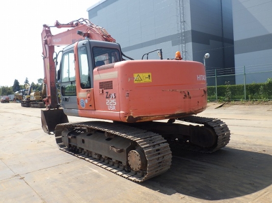 Hitachi ZX225USR รถสวยระบบดี นำเข้าเองจากญี่ปุ่น สนใจโทร 081-858-1834 แบงค์