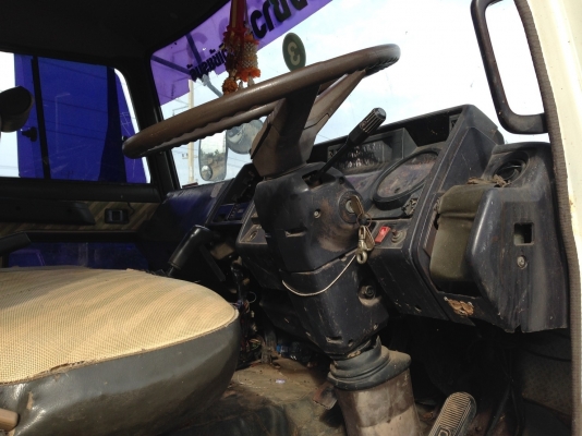 หกล้อใหญ่ฮีโน่FD เครื่อง HO7C 180 แรงม้า กระบะยาว6เมตรเดิมๆใช้งานปกติ