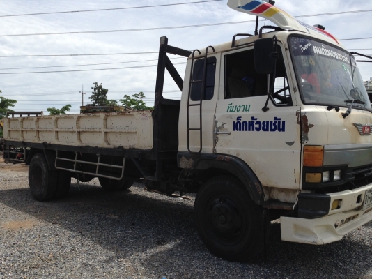 หกล้อใหญ่ฮีโน่FD เครื่อง HO7C 180 แรงม้า กระบะยาว6เมตรเดิมๆใช้งานปกติ