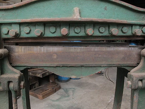 ขายโต๊ะกรรไกรขาเหยียบตัดเหล็กของอเมริกา