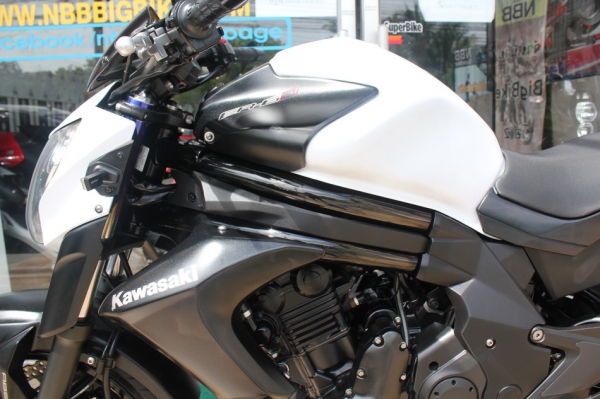 ER6n2014 รถสวยจัดไฟแนนซ์ได้