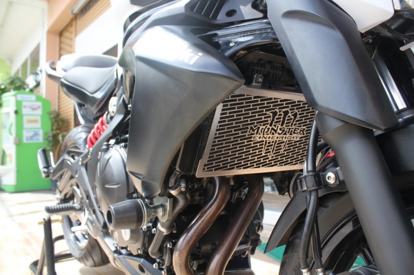 ER6n2014 รถสวยจัดไฟแนนซ์ได้