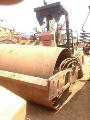 ขาย 595,000 INGERSOLLRAND SD-100Dสั่นสะเทือน 2 เพลา เครื่องดี เกียร์แรง เล่มทะเบียน(มี 3 คันให้เลือกล้อเรียบและล้อหนาม) รถสวยพร้อมใช้เอกสารพร้อมโอน 090-772-3710 090-772-3708