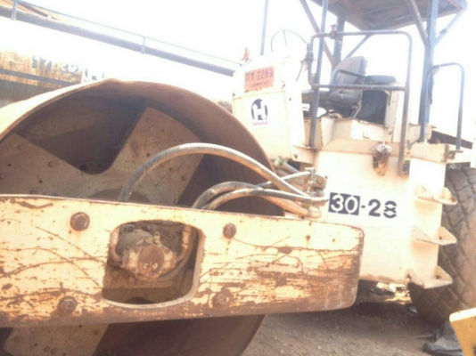 ขาย 595,000 INGERSOLLRAND SD-100Dสั่นสะเทือน 2 เพลา เครื่องดี เกียร์แรง เล่มทะเบียน(มี 3 คันให้เลือกล้อเรียบและล้อหนาม) รถสวยพร้อมใช้เอกสารพร้อมโอน 090-772-3710 090-772-3708 ขาย 595,000 INGERSOLLRAND SD-100Dสั่นสะเทือน 2 เพลา เครื่องดี เกียร์แรง เล่มทะเบียน(มี 3 คันให้เลือกล้อเรียบและล้อหนาม) รถสวยพร้อมใช้เอกสารพร้อมโอน 090-772-3710 090-772-3708
