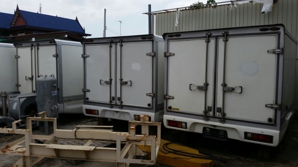 ตู้ทึบ ส่งของ