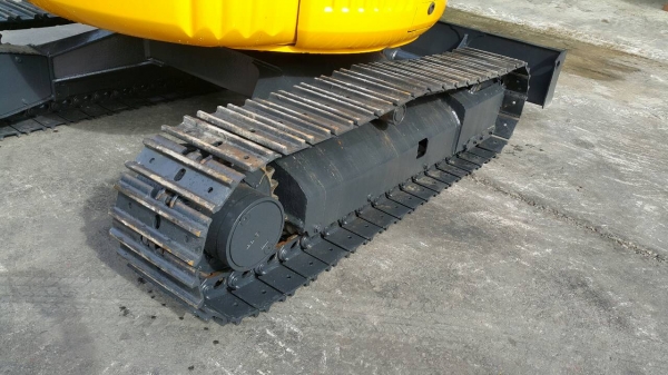 ขาย รถขุด KOMATSU รุ่น PC35MR -1- มือสองญี่ปุ่น แทรกเหล็ก สลัก บูทแน่น ทั้งคัน สวยพร้อมใช้งาน มือถือ/LINE ID : 0818753444