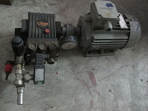 ขายมอเตอร์ปั๊มฉีดน้ำแรงดันสูงMODELLO W98แรงดัน100บาร์ ของอิตาลี่