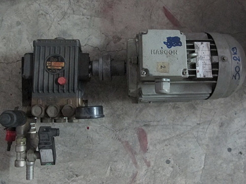 ขายมอเตอร์ปั๊มฉีดน้ำแรงดันสูงMODELLO W98แรงดัน100บาร์ ของอิตาลี่ ขายมอเตอร์ปั๊มฉีดน้ำแรงดันสูงMODELLO W98แรงดัน100บาร์ ของอิตาลี่