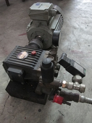 ขายมอเตอร์ปั๊มฉีดน้ำแรงดันสูงMODELLO W98แรงดัน100บาร์ ของอิตาลี่ ขายมอเตอร์ปั๊มฉีดน้ำแรงดันสูงMODELLO W98แรงดัน100บาร์ ของอิตาลี่