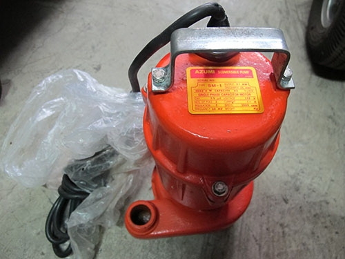 ขายมอเตอร์ปั๊มจุ่มAZUMI JAPAN แท้ของใหม่ครับ
