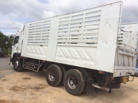 ขาย 10 ล้อ อีซูซุ  FVM 300 แรง ปี 54 ยาว 6.5 ม. สภาพสวยเดิม  จัดแนนท์ได้ครับ สนใจติดต่อ 081-9420141  ,  081-5715326