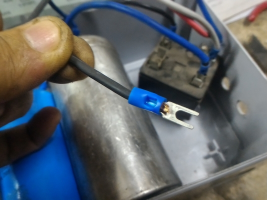 คีมตัด - ย่้ำ - ปลอกสายไฟแบบเอนกประสงค์ ยี่ห้อ Winton ย้ำลายไฟได้สวย ง่าย แน่น โครงสร้างแข็งแรง ฟรีค่าจัดส่ง