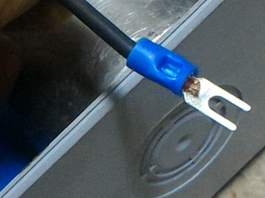 คีมตัด - ย่้ำ - ปลอกสายไฟแบบเอนกประสงค์ ยี่ห้อ Winton ย้ำลายไฟได้สวย ง่าย แน่น โครงสร้างแข็งแรง ฟรีค่าจัดส่ง