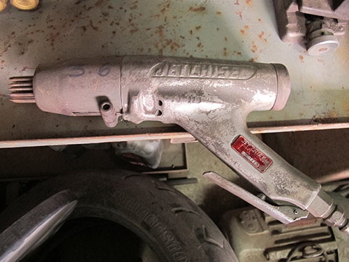 ขายเครื่องขัดสนิม JET CHISELใช้ลมของญี่ปุ่น