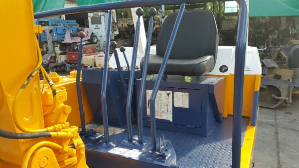 ขาย รถขุด KOMATSU รุ่น PC10-5- มือสองญี่ปุ่น แทรกเหล็ก สลัก บูท เอวแน่น ทั้งคัน สวย พร้อมใช้งาน ราคา 220,000 บาท มือถือ/LINE ID : 0818753444 ขาย รถขุด KOMATSU รุ่น PC10-5- มือสองญี่ปุ่น แทรกเหล็ก สลัก บูท เอวแน่น ทั้งคัน สวย พร้อมใช้งาน ราคา 220,000 บาท มือถือ/LINE ID : 0818753444