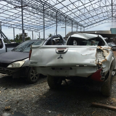 ซากไททั่น เครื่อง2500VG ถอดเเยกขายเป็นอะไหลทุกอย่างทั่งคันมีหลายรุ่นเก๋งเเละกระบะหลายรุ่นเเยกขายทุกคัน ซากไททั่น เครื่อง2500VG ถอดเเยกขายเป็นอะไหลทุกอย่างทั่งคันมีหลายรุ่นเก๋งเเละกระบะหลายรุ่นเเยกขายทุกคัน