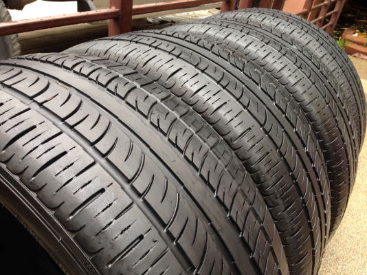 ยาง PIRELLIl 255 45 20 ปี12 ดอกเยอะ ราคาไม่แพง ยาง PIRELLIl 255 45 20 ปี12 ดอกเยอะ ราคาไม่แพง