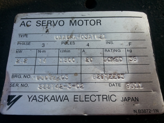 AC SERVO MOTOR  ยี่ห้อ  YASKAWA  ขนาด 2.2 KW. ( 3 แรงม้า )