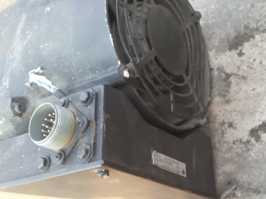 AC SERVO MOTOR  ยี่ห้อ  YASKAWA  ขนาด 2.2 KW. ( 3 แรงม้า )