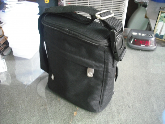 กระเป๋าใส่ขวดนมเก็บความร้อน ยี่ห้อ BABY Product By UK